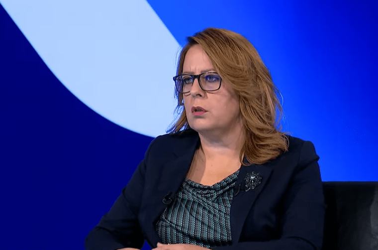 Hykmete Bajrami shpall kandidaturën për Kryetare të LDK-së: Nëse gara do të jetë e hapur, unë jam aty