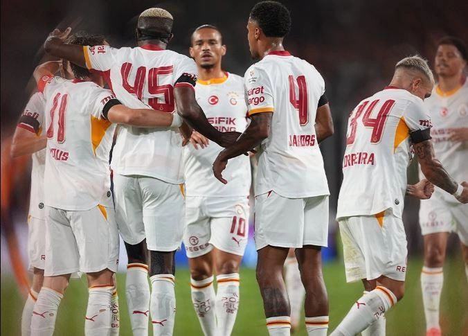 Galatasaray me shumë e mposht Bashakshehirin