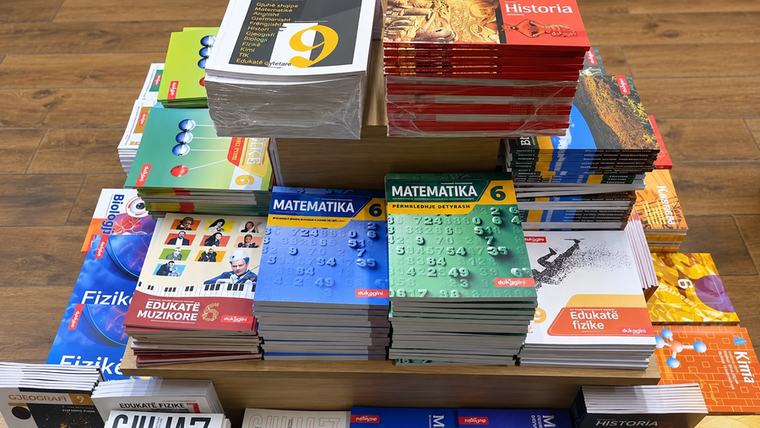 ​Subvencionohen librat e rinj, të vjetrit vazhdojnë të shiten- A mund të ripërdoren ato?